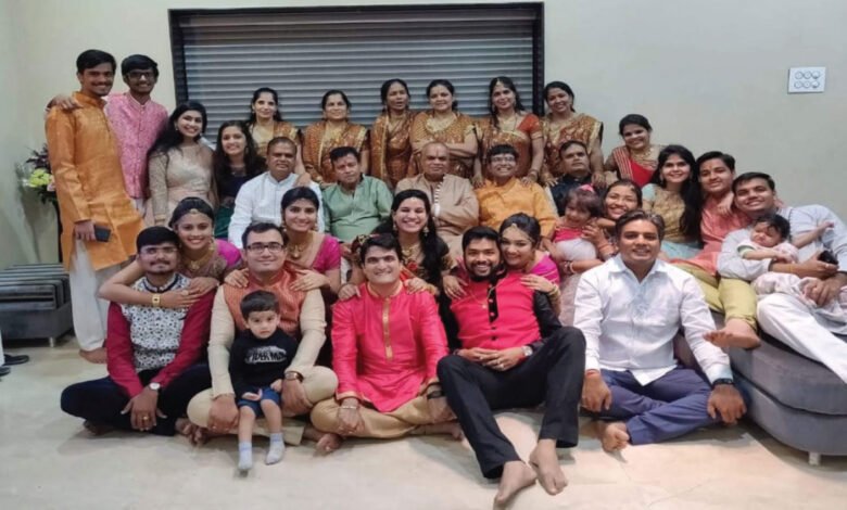 खटोड़ परिवार