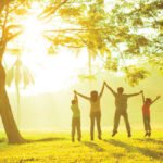 how to live a happy life
