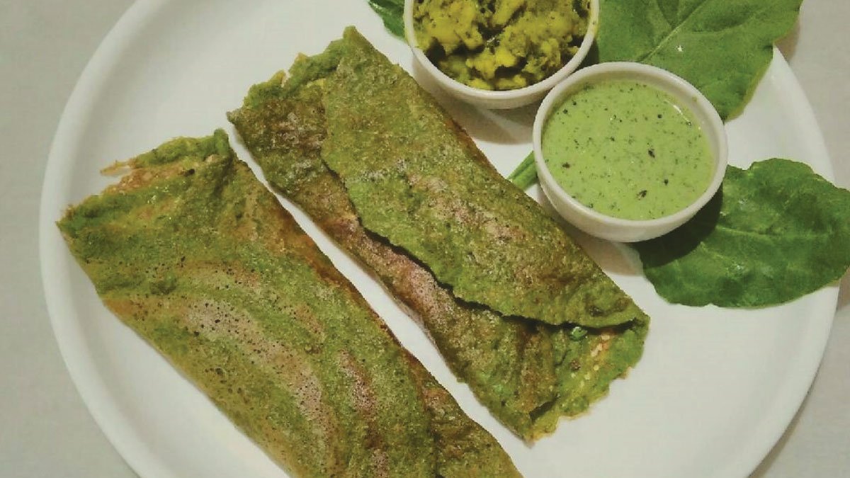 baked moong dal rolls