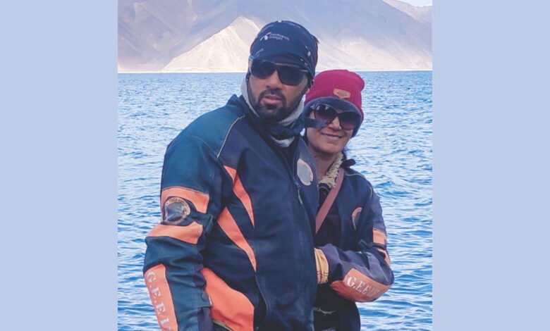 Yogesh-and-hema-new-biking-record