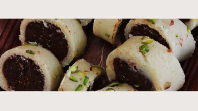 khajur-rolls